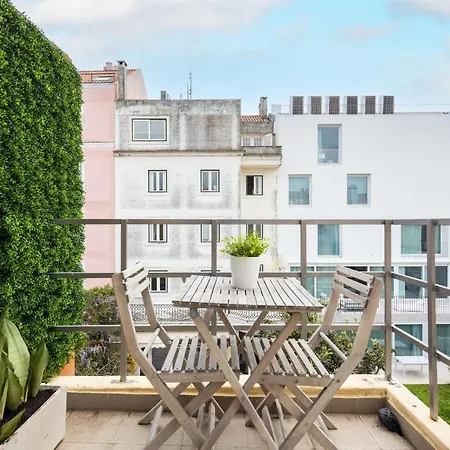 Lapa 3Bdr Duplex W/ Balcony By Lovelystay Lisbon Exterior photo
